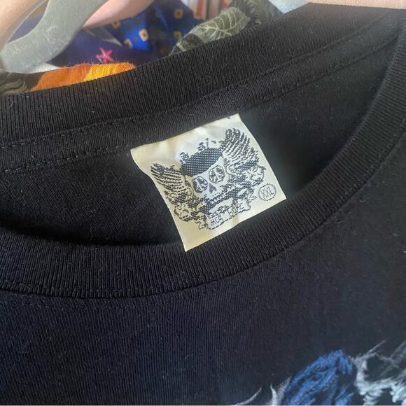 90s vintage black tshirt with wild wolf print - Picture 2 of 4